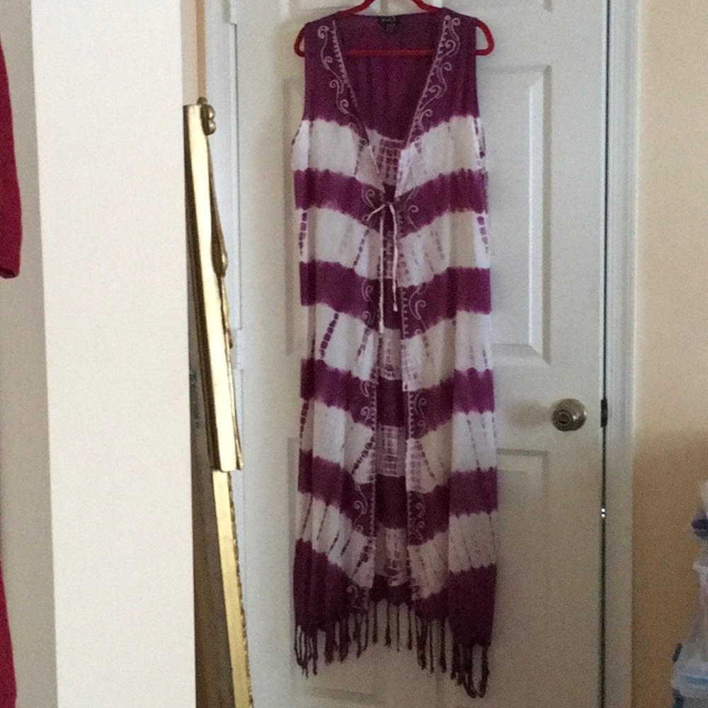 Purple and White Sleeveless Maxi Dress